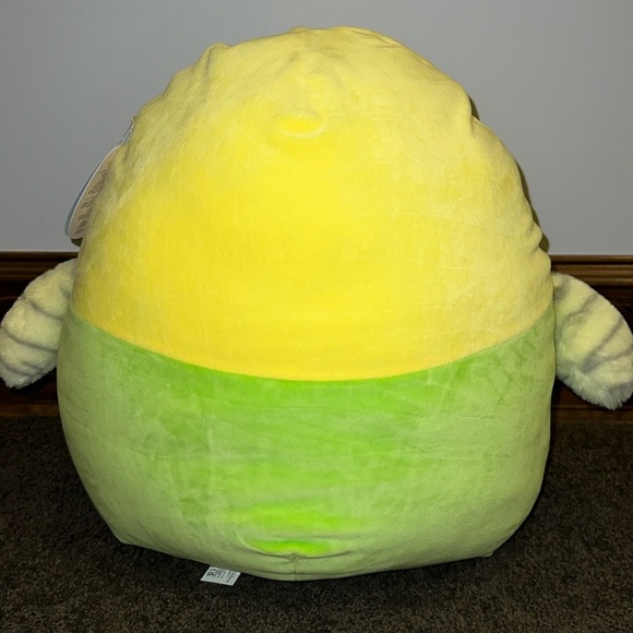 Squishmallows Nellie the Parakeet 💚💛 ✨First to market✨ - Picture 3 of 3